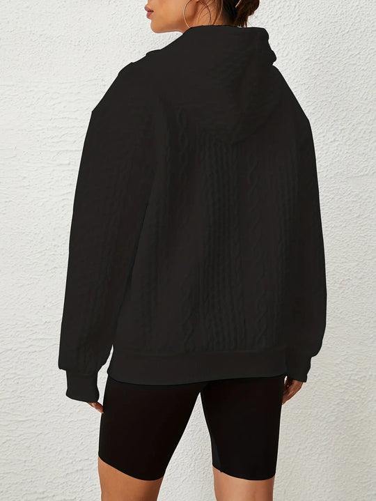 Sudadera Retro Luxe MedSurgery: Confort Superior para la Profesional Sanitaria.