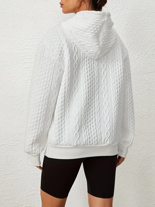 Sudadera Retro Luxe MedSurgery: Confort Superior para la Profesional Sanitaria.