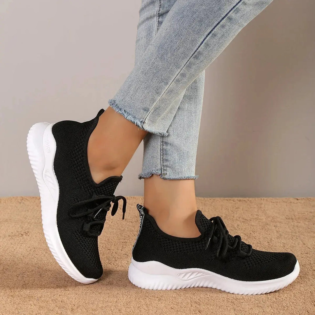 Zapatillas de deporte de Mujer a la moda con cordones de malla transpirable para caminar al aire libre zapatos blancos pequeños punta redonda antideslizante suela gruesa zapato de tenis Mujer MedSurgery Store For Digital Health