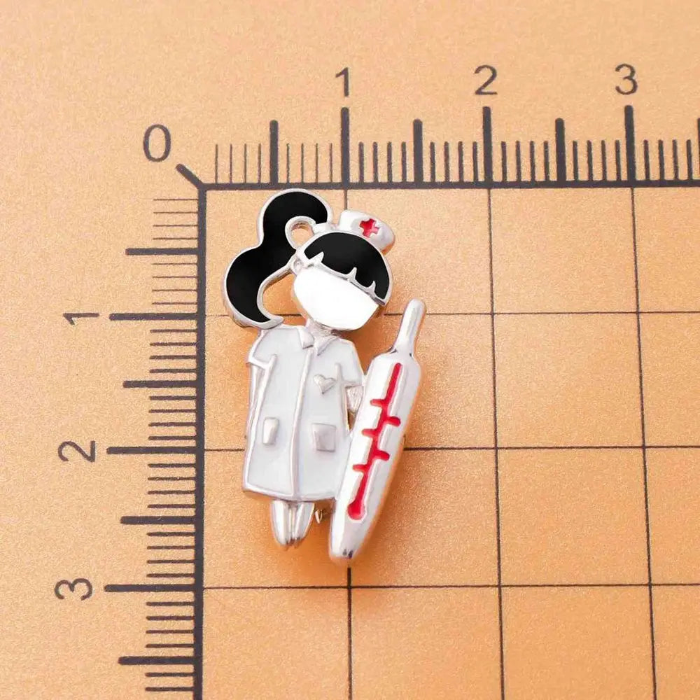 Hanreshe lindo enfermera y termómetro broche esmaltado dibujos animados médicos alfileres de médico insignia de solapa regalo de joyería para estudiantes de medicina MedSurgery Store For Digital Health