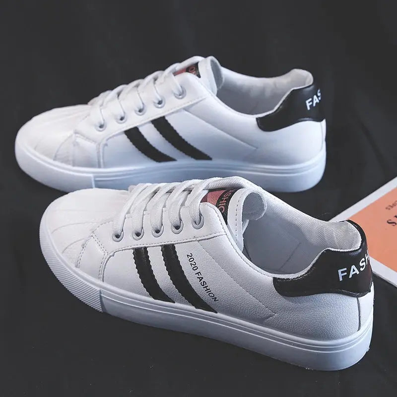 Zapatillas Vitality: Confort Ergonómico y Estilo Premium para la Profesional Sanitaria.