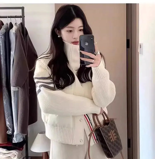 Chaqueta de plumón cálida blanca para mujer, abrigos cortos de manga empalmada tejidos con cuello informal a la moda de invierno, abrigo de plumón de pato blanco de alta calidad MedSurgery Store For Digital Health