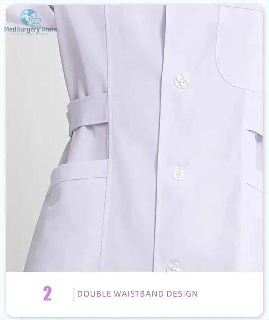 Bata Médica Femenina 'Aura Profesional': Confort Superior y Distinción Profesional.